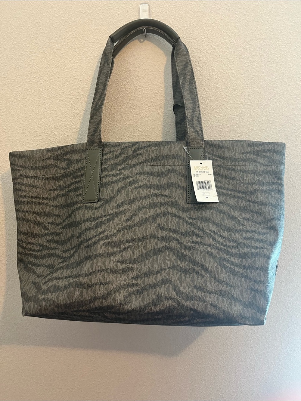 NWT The Michael Large Animal Print Logo Tote Bag - Picture 4 of 8